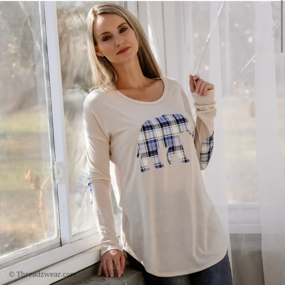 Elephant patch long sleeve Tee